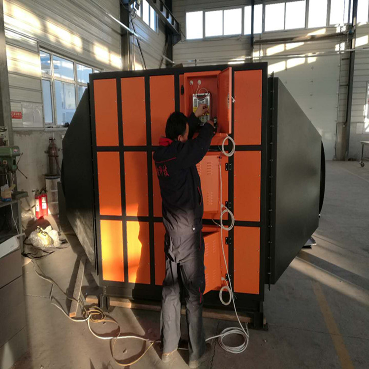油煙凈化器是怎么完成工作的？